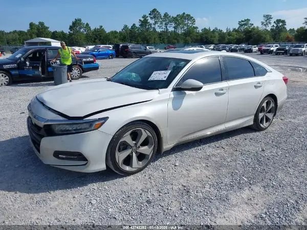 1HGCV2F9XKA007889 2019 HONDA ACCORD - Image 2