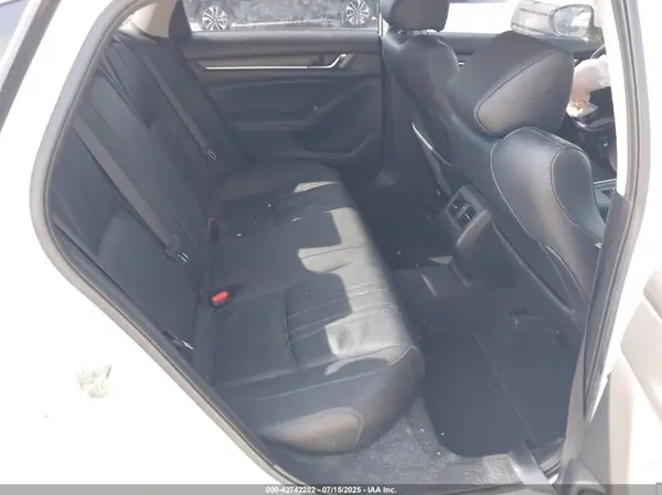 1HGCV2F9XKA007889 2019 HONDA ACCORD - Image 8