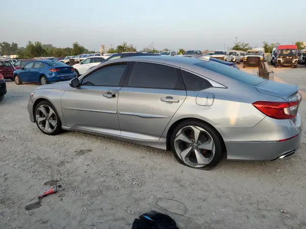 1HGCV2F9XKA012588 2019 HONDA ACCORD - Image 2