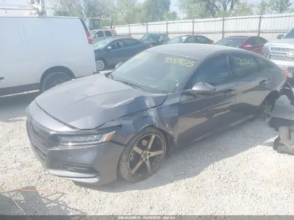 1HGCV2F9XLA014617 2020 HONDA ACCORD - Image 2