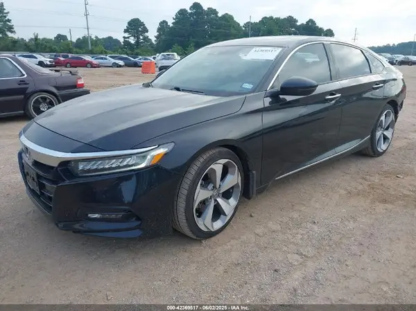1HGCV2F9XLA017825 2020 HONDA ACCORD - Image 2