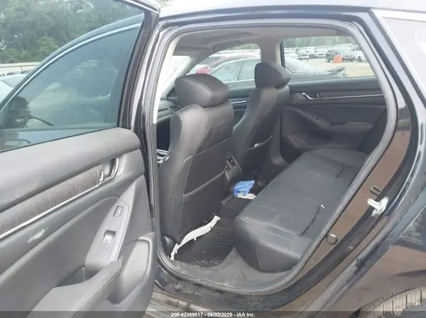 1HGCV2F9XLA017825 2020 HONDA ACCORD - Image 8
