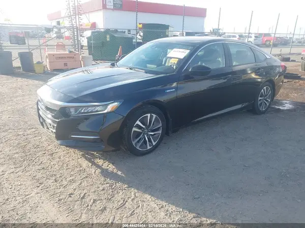 1HGCV3F10JA000402 2018 HONDA ACCORD - Image 2