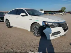 1HGCV3F10JA003848 2018 HONDA ACCORD