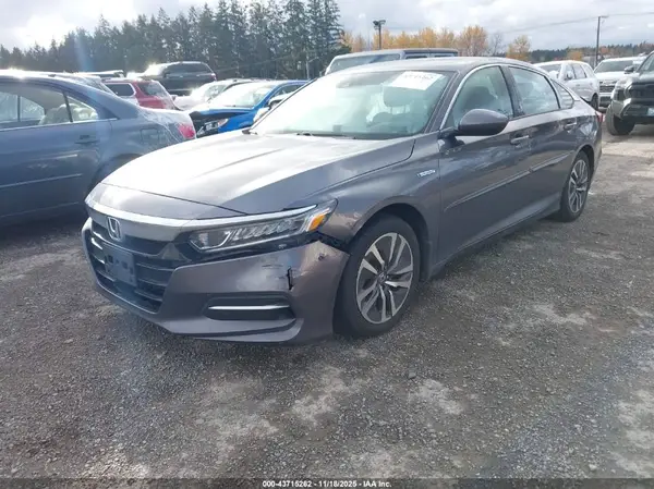 1HGCV3F10LA018045 2020 HONDA ACCORD - Image 2