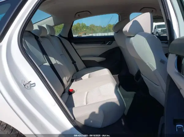1HGCV3F11JA010260 2018 HONDA ACCORD - Image 8