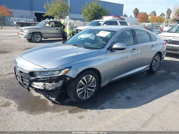 1HGCV3F11LA002498 2020 HONDA ACCORD - Image 2