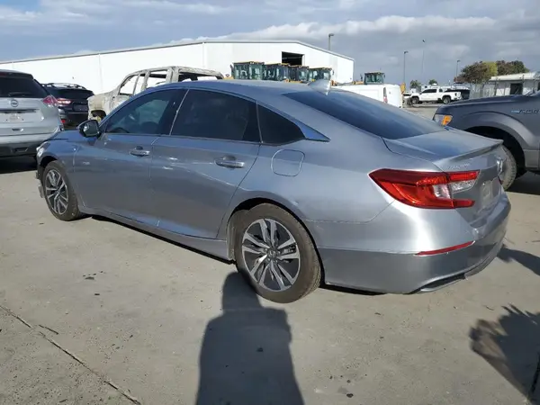 1HGCV3F11LA014909 2020 HONDA ACCORD - Image 2