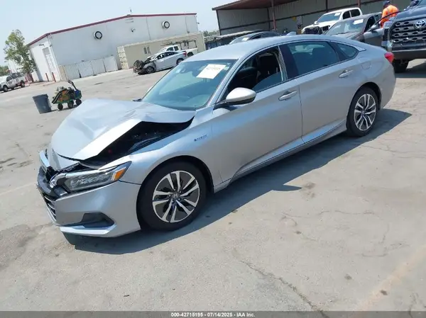 1HGCV3F11NA010796 2022 HONDA ACCORD - Image 2