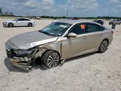 1HGCV3F12JA002524 2018 HONDA ACCORD
