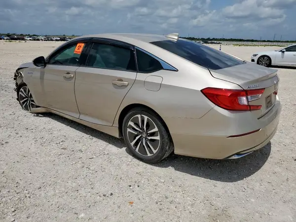 1HGCV3F12JA002524 2018 HONDA ACCORD - Image 2