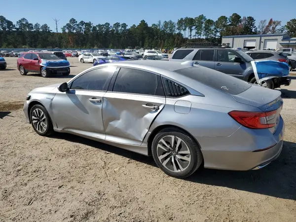 1HGCV3F12JA009604 2018 HONDA ACCORD - Image 2