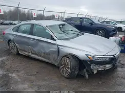 1HGCV3F12KA009961 2019 HONDA ACCORD