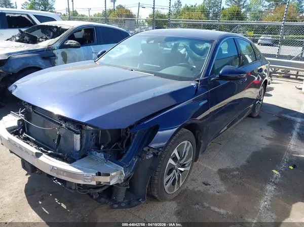 1HGCV3F12LA007841 2020 HONDA ACCORD - Image 2