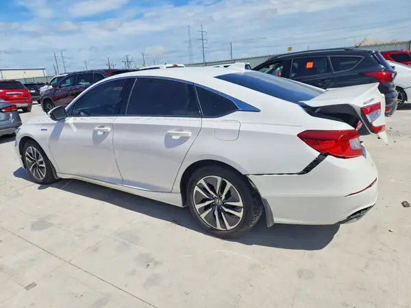 1HGCV3F13JA000376 2018 HONDA ACCORD - Image 2