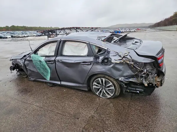 1HGCV3F13JA001382 2018 HONDA ACCORD - Image 2