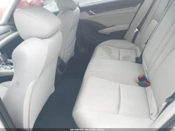 1HGCV3F13JA015640 2018 HONDA ACCORD - Image 8