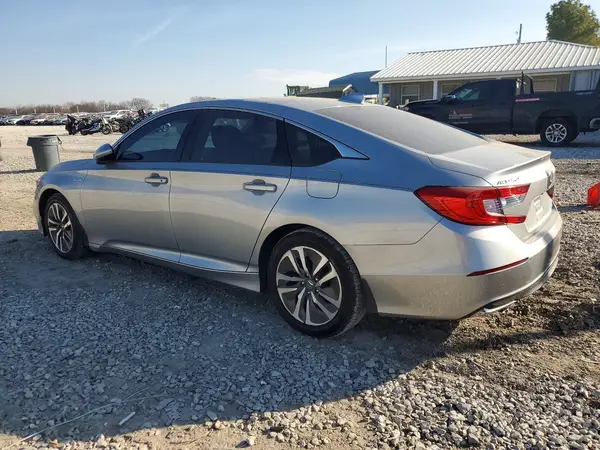 1HGCV3F13KA003358 2019 HONDA ACCORD - Image 2