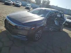 1HGCV3F13KA016126 2019 HONDA ACCORD