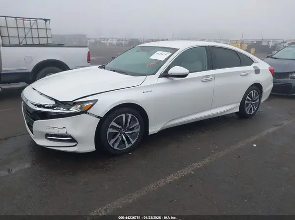 1HGCV3F13LA014443 2020 HONDA ACCORD - Image 2