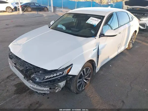 1HGCV3F13LA018556 2020 HONDA ACCORD - Image 2