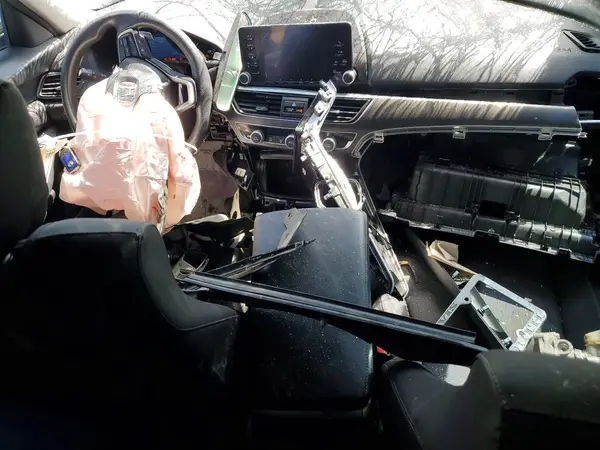 1HGCV3F14JA002301 2018 HONDA ACCORD - Image 8