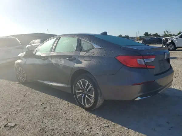 1HGCV3F14JA007935 2018 HONDA ACCORD - Image 2