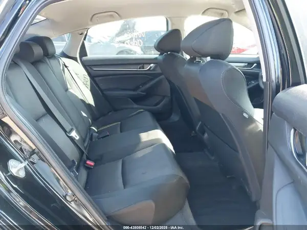 1HGCV3F14JA008941 2018 HONDA ACCORD - Image 8