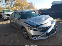1HGCV3F14KA020766 2019 HONDA ACCORD