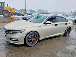 1HGCV3F15JA002548 2018 HONDA ACCORD
