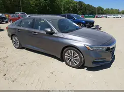 1HGCV3F15JA017244 2018 HONDA ACCORD