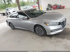1HGCV3F15KA008531 2019 HONDA ACCORD