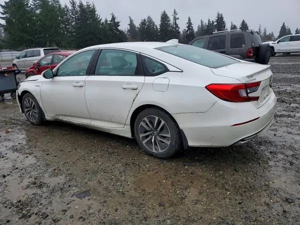 1HGCV3F16JA000887 2018 HONDA ACCORD - Image 2