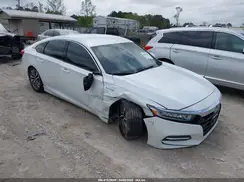 1HGCV3F16JA006785 2018 HONDA ACCORD
