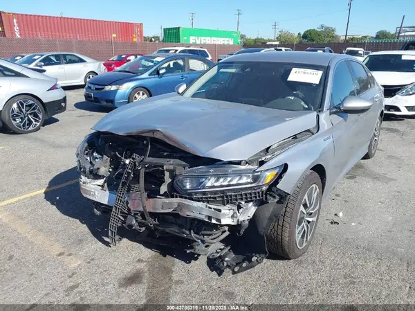 1HGCV3F17JA012224 2018 HONDA ACCORD - Image 2