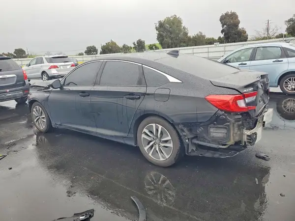 1HGCV3F17KA003198 2019 HONDA ACCORD - Image 2