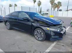 1HGCV3F17KA010961 2019 HONDA ACCORD