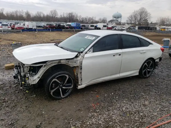 1HGCV3F17KA010989 2019 HONDA ACCORD - Image 1