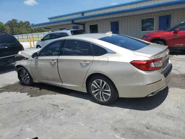 1HGCV3F17KA016274 2019 HONDA ACCORD - Image 2
