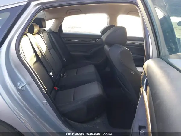 1HGCV3F17NA001729 2022 HONDA ACCORD - Image 8