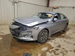 1HGCV3F18JA007243 2018 HONDA ACCORD