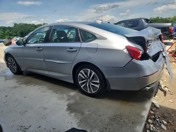 1HGCV3F18JA007775 2018 HONDA ACCORD - Image 2