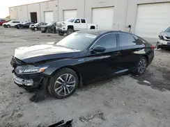 1HGCV3F18JA010112 2018 HONDA ACCORD