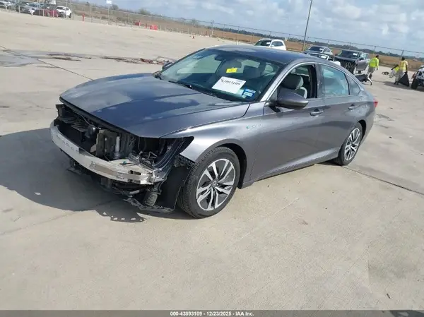 1HGCV3F18LA006032 2020 HONDA ACCORD - Image 2