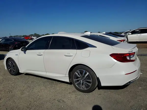 1HGCV3F18LA010615 2020 HONDA ACCORD - Image 2