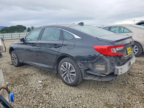 1HGCV3F18MA017940 2021 HONDA ACCORD - Image 2