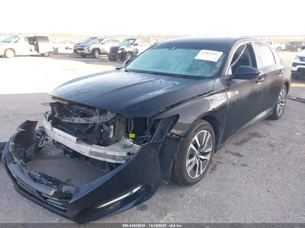 1HGCV3F19JA001497 2018 HONDA ACCORD - Image 2
