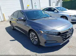 1HGCV3F19JA007929 2018 HONDA ACCORD