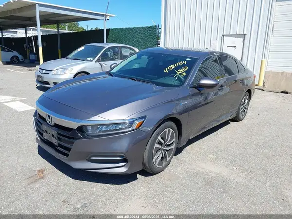 1HGCV3F19JA007929 2018 HONDA ACCORD - Image 2