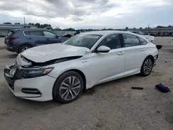 1HGCV3F19JA011849 2018 HONDA ACCORD